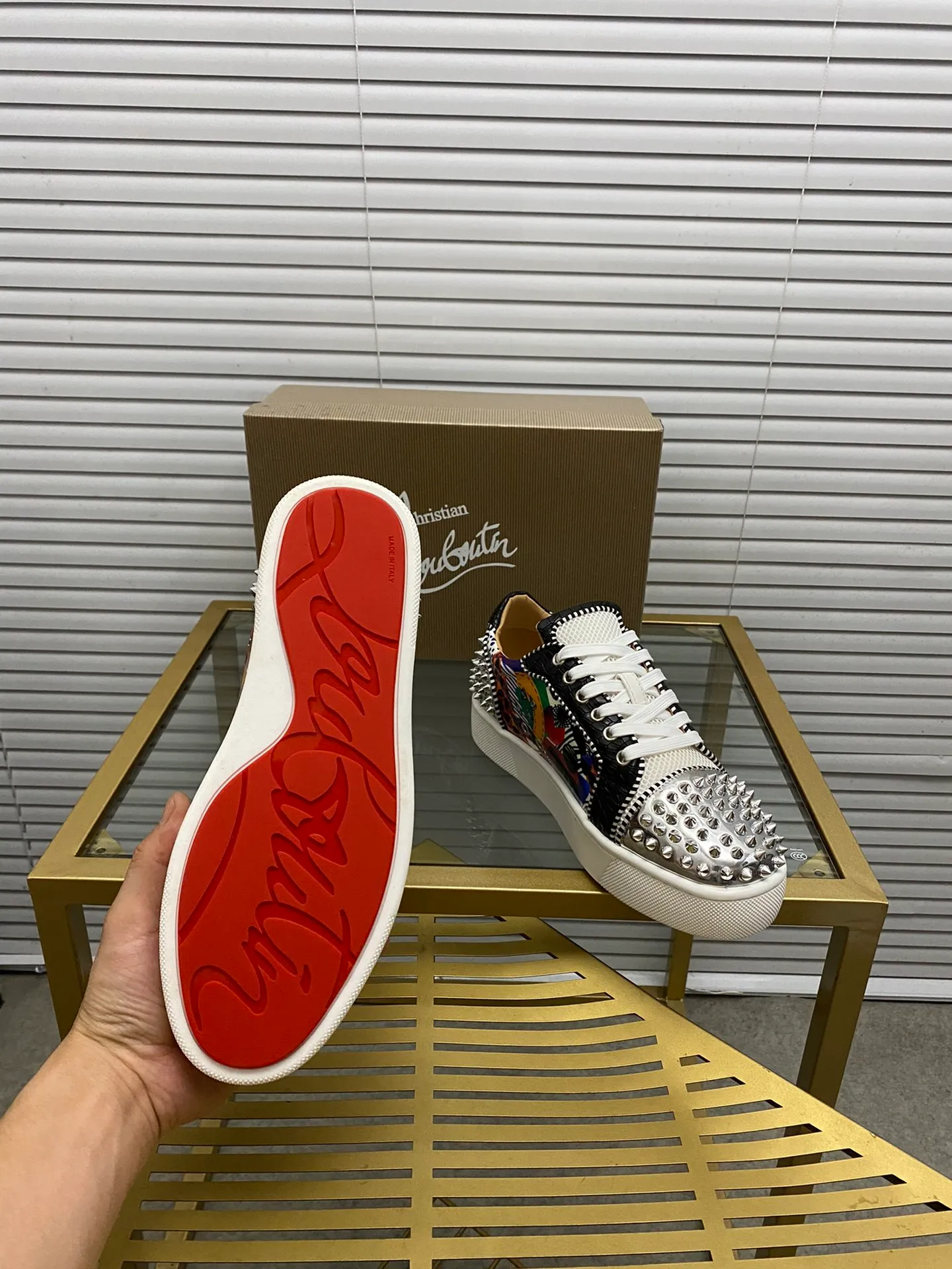 (Customized model) Ex-factory price is 600. christian louboutin (CL red sole shoes) counter series, casual sneakers for couples 📢 📢 📢 Exclusive hot style release 🎈🎈💪 Movable latex feet 👻 Finished outsole line [Proud] 😝Female 35-40# Male 38#-46, global supply😝 [Top version]: Original imported genuine leather upper, top original leather lining, original molded TPU outsole, original 1:1 detail processing, original shoe last,